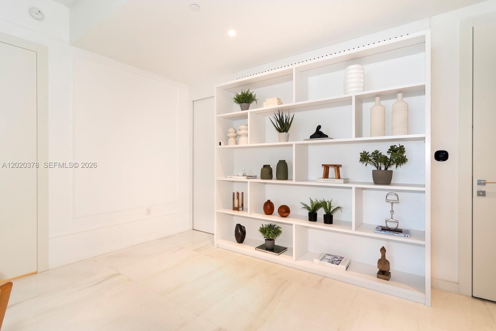 300 Biscayne Boulevard Way 802E photo 9