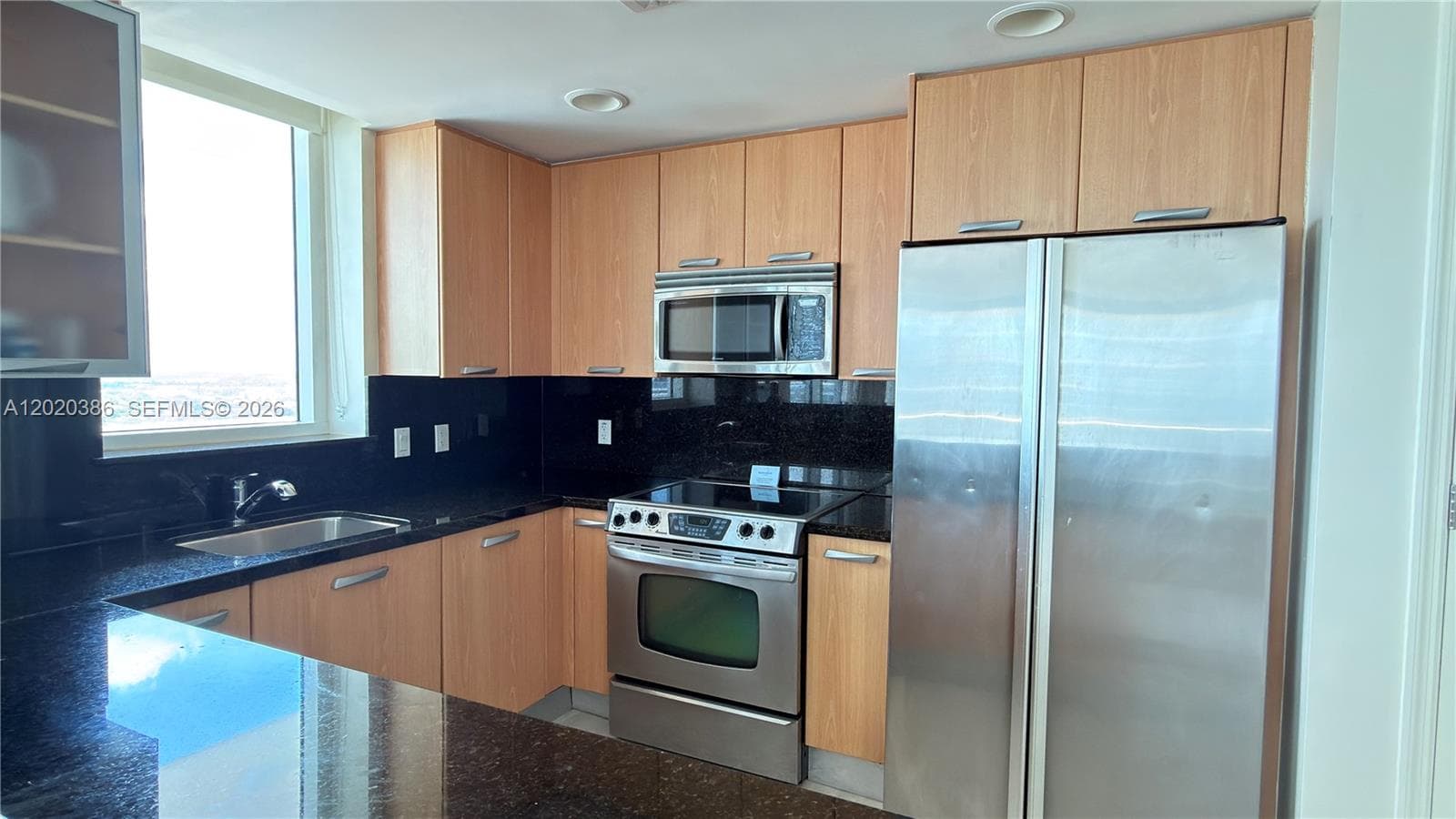 505 Fort Lauderdale Beach Blvd 2201 photo 8