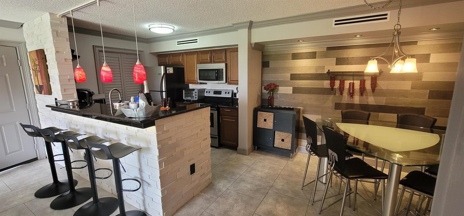 145 Yacht Club Way 112 photo 8