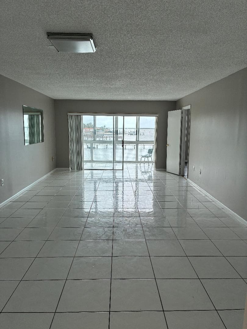 410 Wilma Circle photo 7