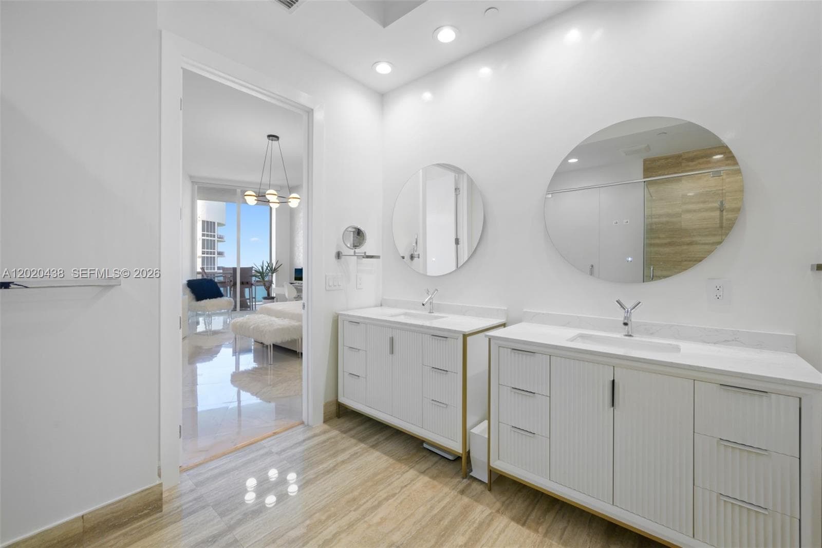 15901 Collins Ave 4103 photo 23