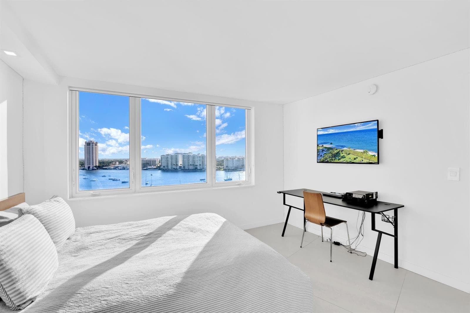 500 S Ocean Boulevard 1207 photo 22