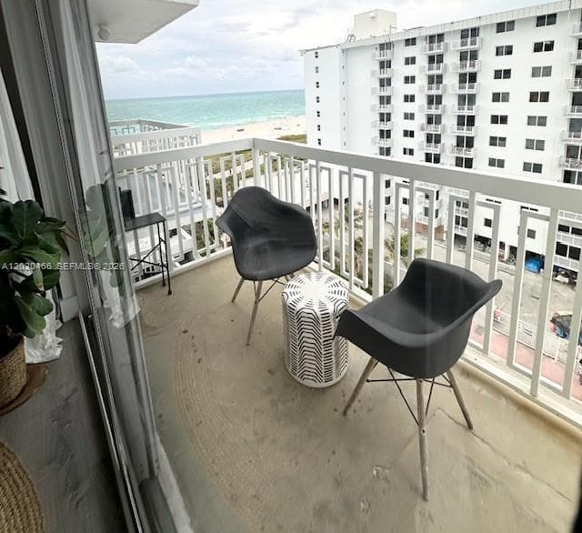 401 Ocean Dr 910 photo 3
