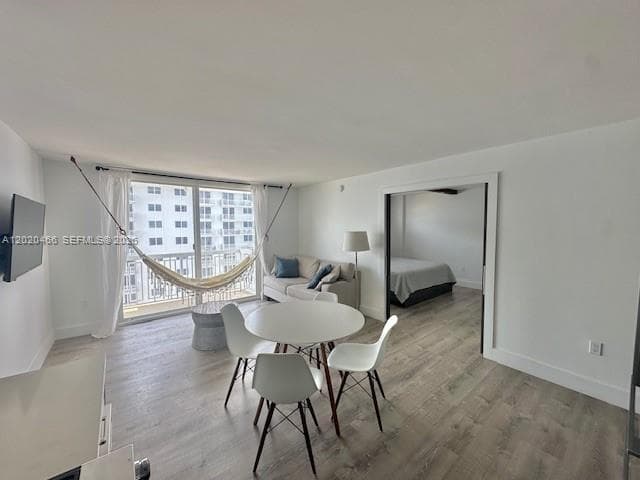 401 Ocean Dr 910 photo 4