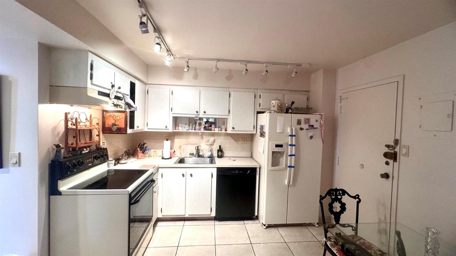 250 174th Street 2012 photo 9