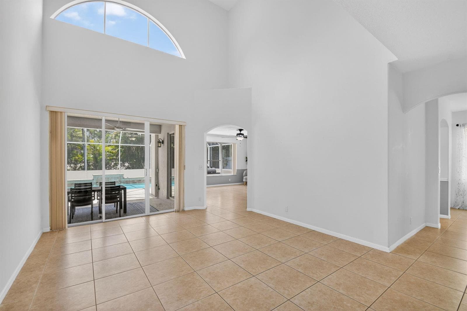 6283 Shadow Tree Lane photo 7