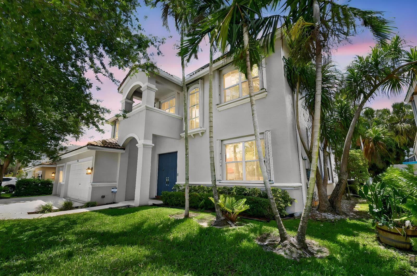 6283 Shadow Tree Lane photo 1