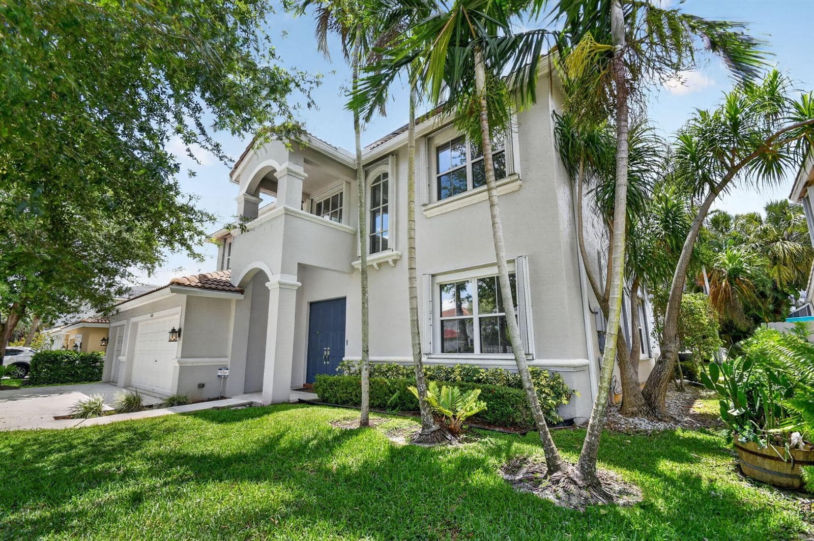 6283 Shadow Tree Lane photo 4