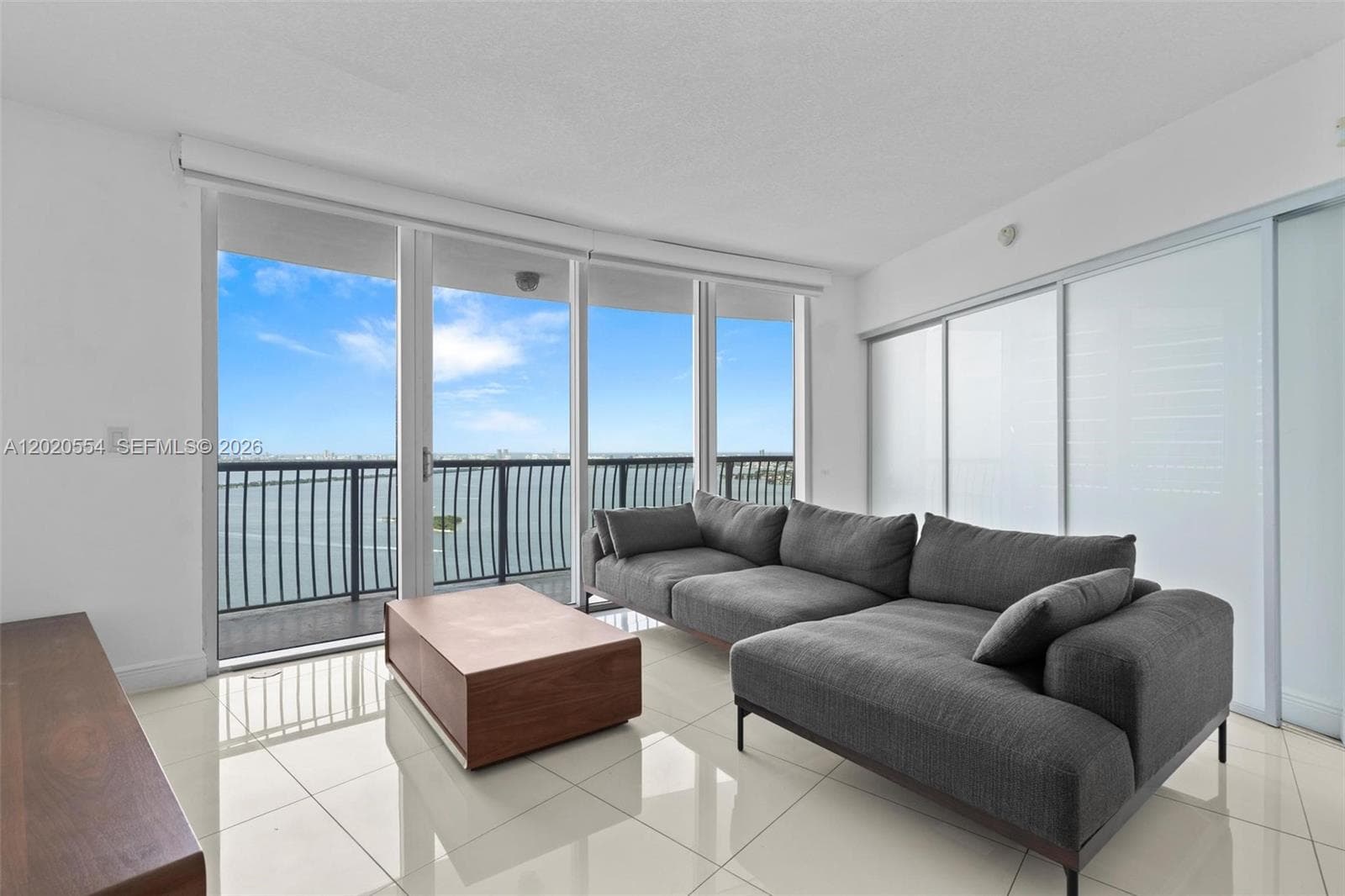 1750 Bayshore Dr 4901 photo 6