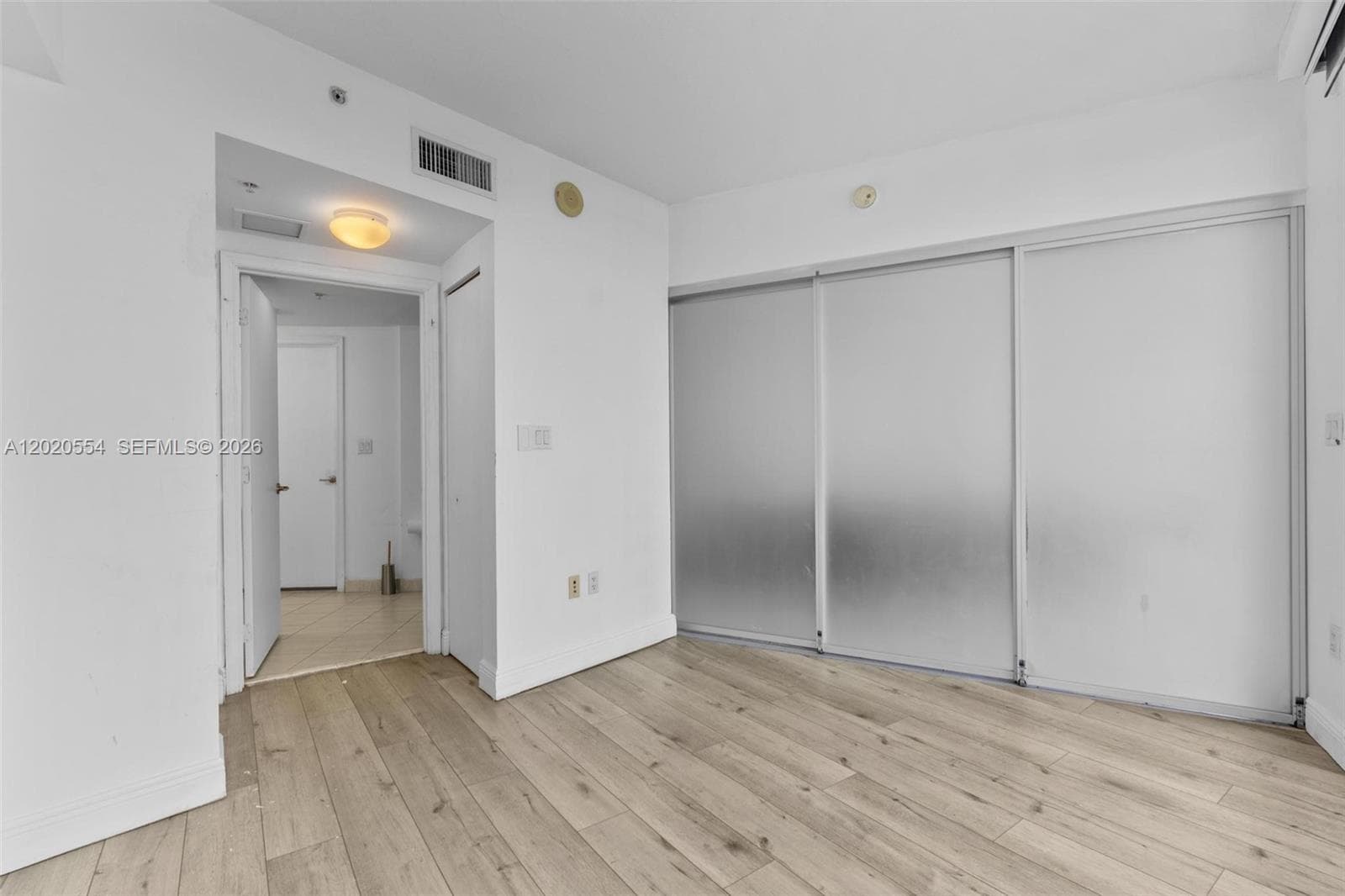 1750 Bayshore Dr 4901 photo 24