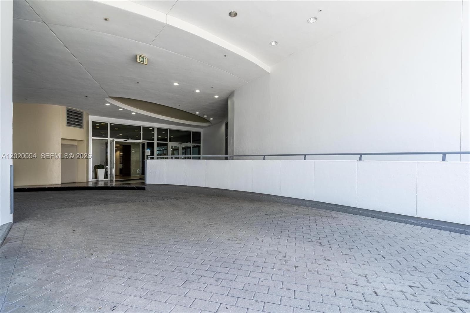 1750 Bayshore Dr 4901 photo 19