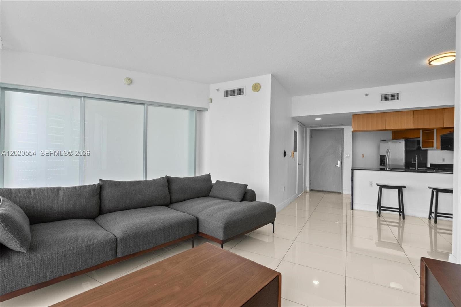 1750 Bayshore Dr 4901 photo 4
