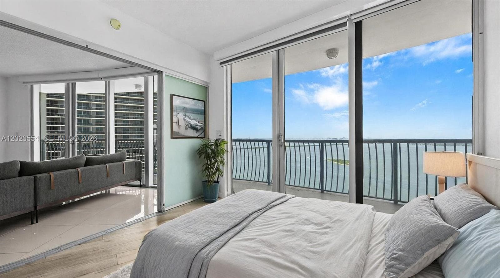 1750 Bayshore Dr 4901 photo 8