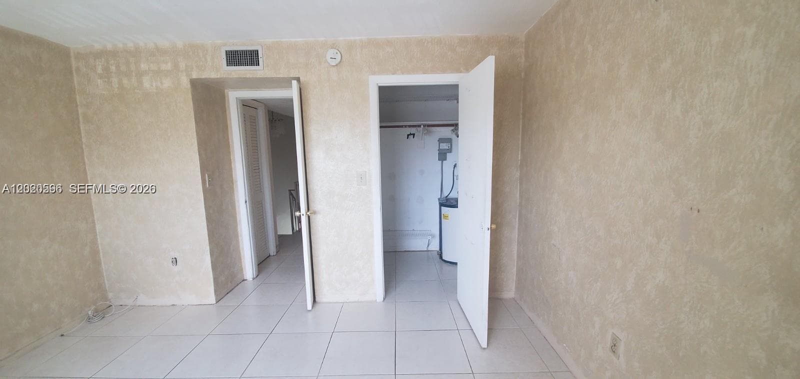 465 Swallow Dr 9 photo 5