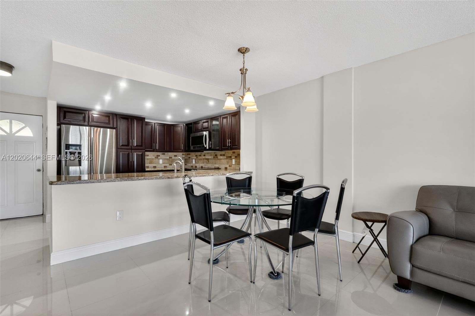 3550 169th St 407 photo 11