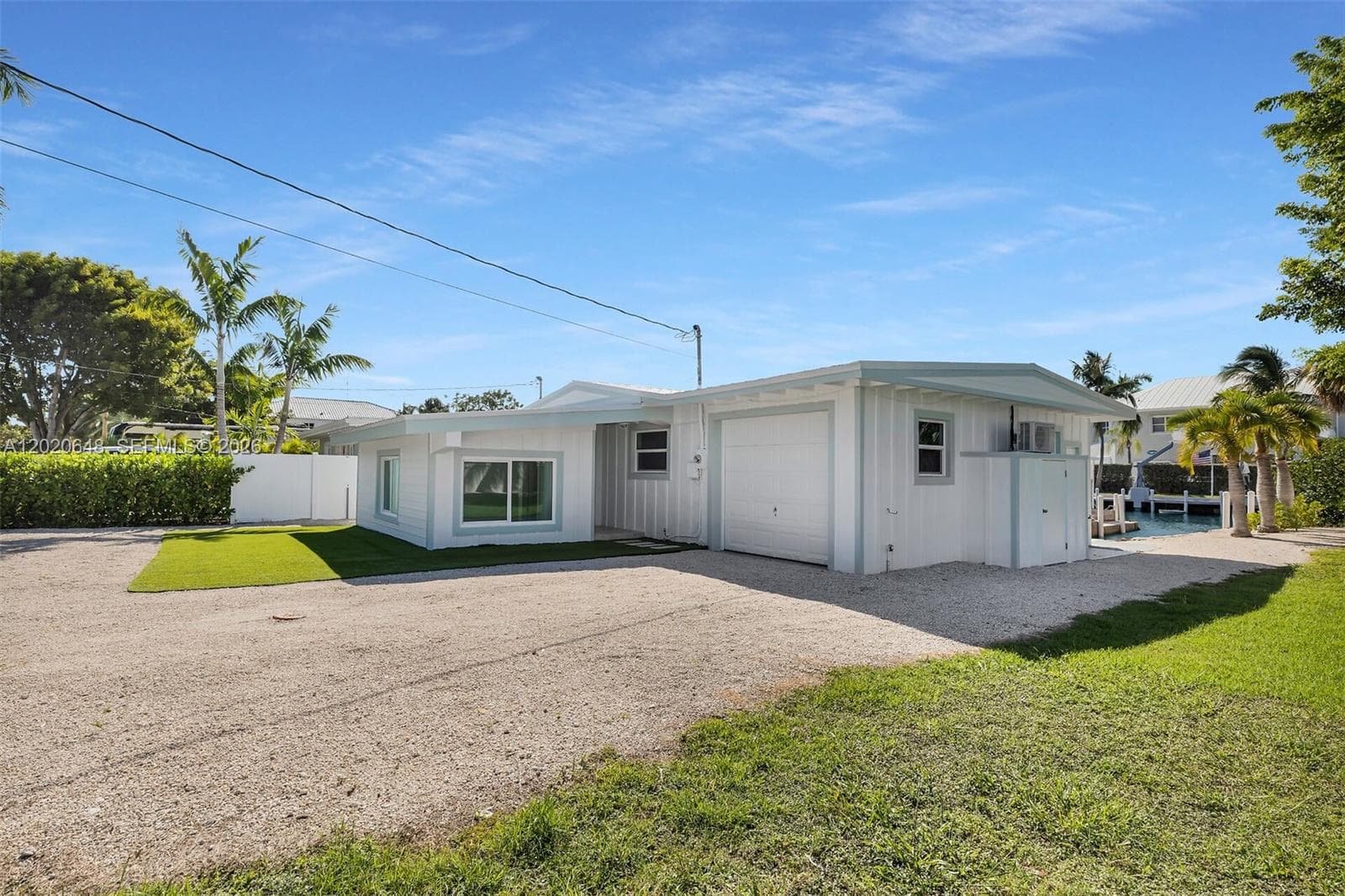 251 Azalea St photo 18