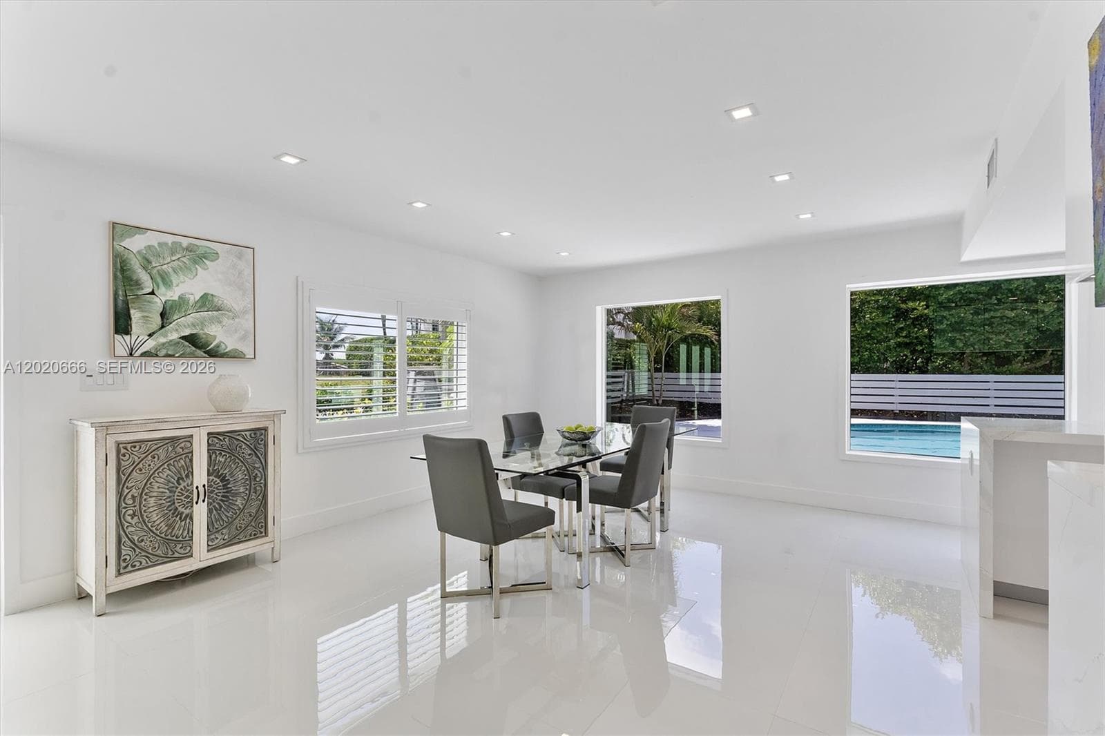 1903 Bay Dr photo 16