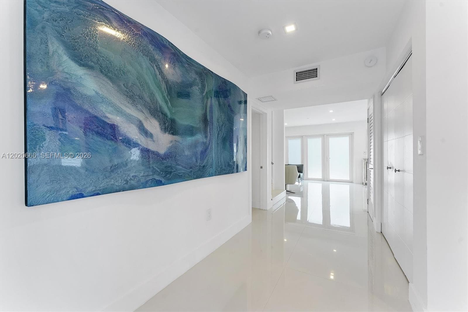 1903 Bay Dr photo 19
