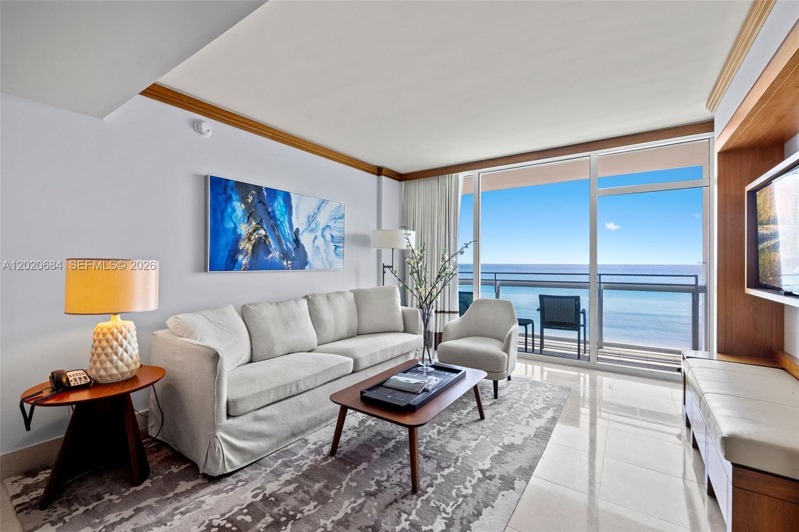6801 Collins Ave 417 photo 1