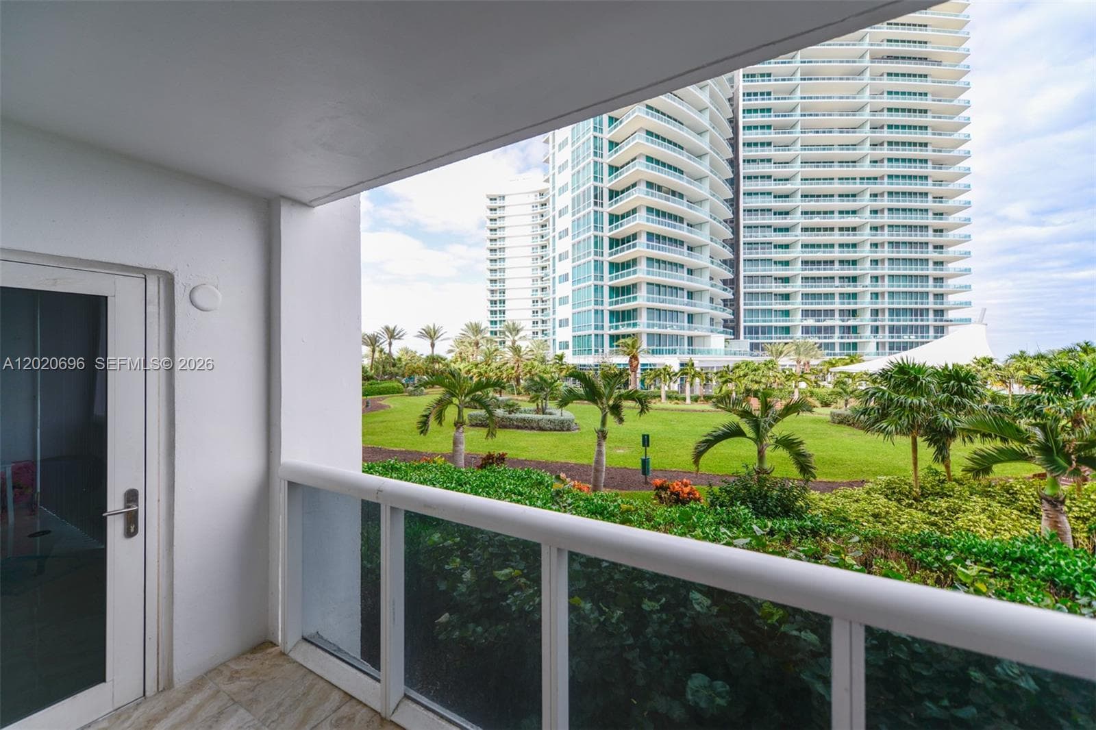 10275 Collins Ave 307 photo 10