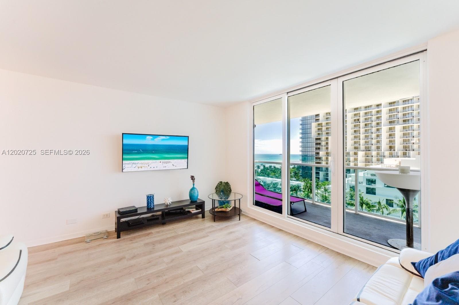 2301 Collins Ave 804 photo 6