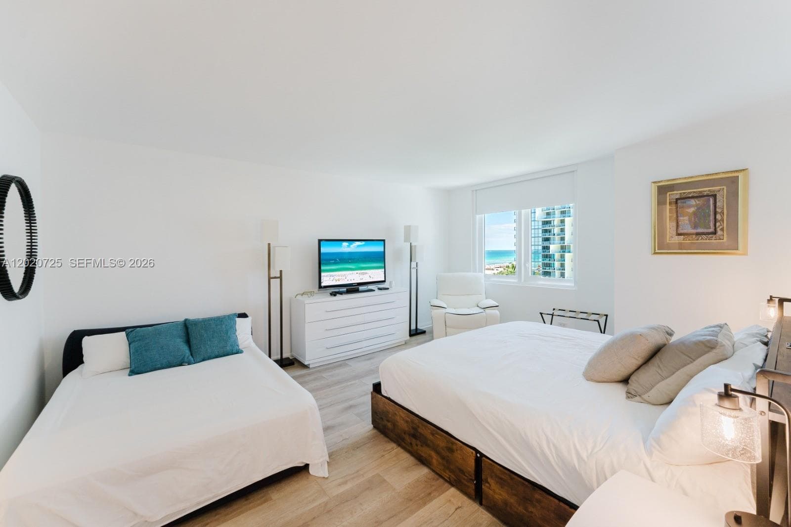 2301 Collins Ave 804 photo 9