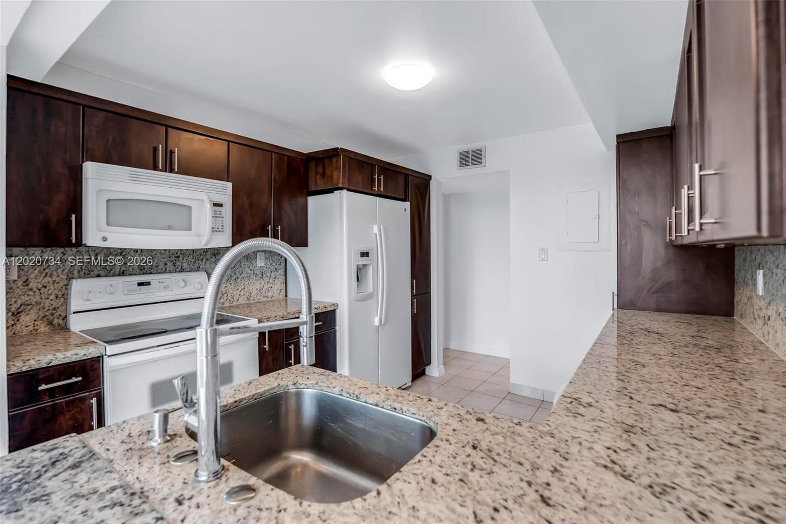 16558 26th Ave 3H photo 8