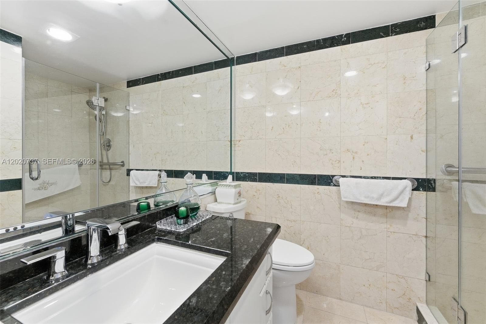 251 174th St 2302 photo 11