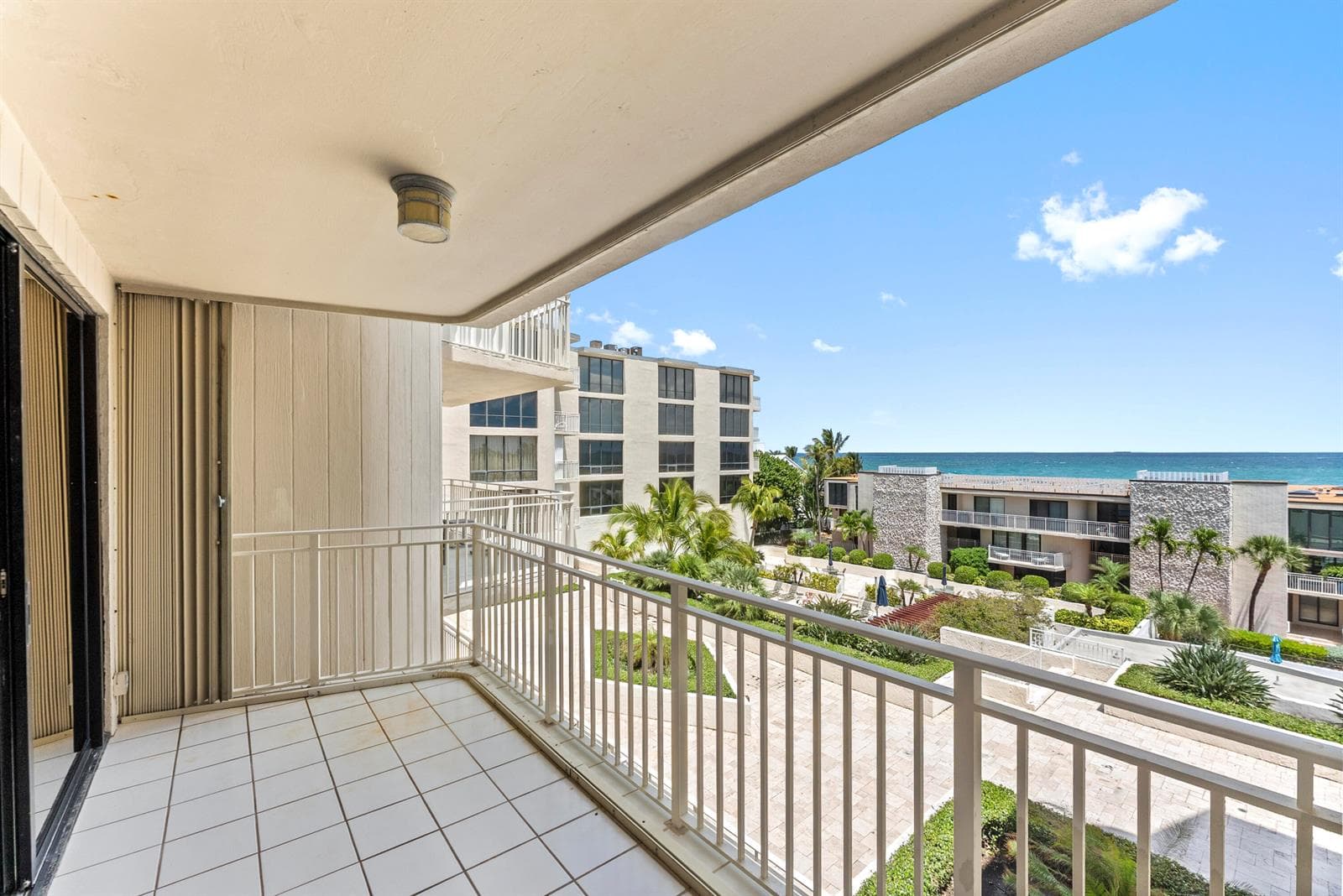 2155 S Ocean Boulevard 11 photo 23