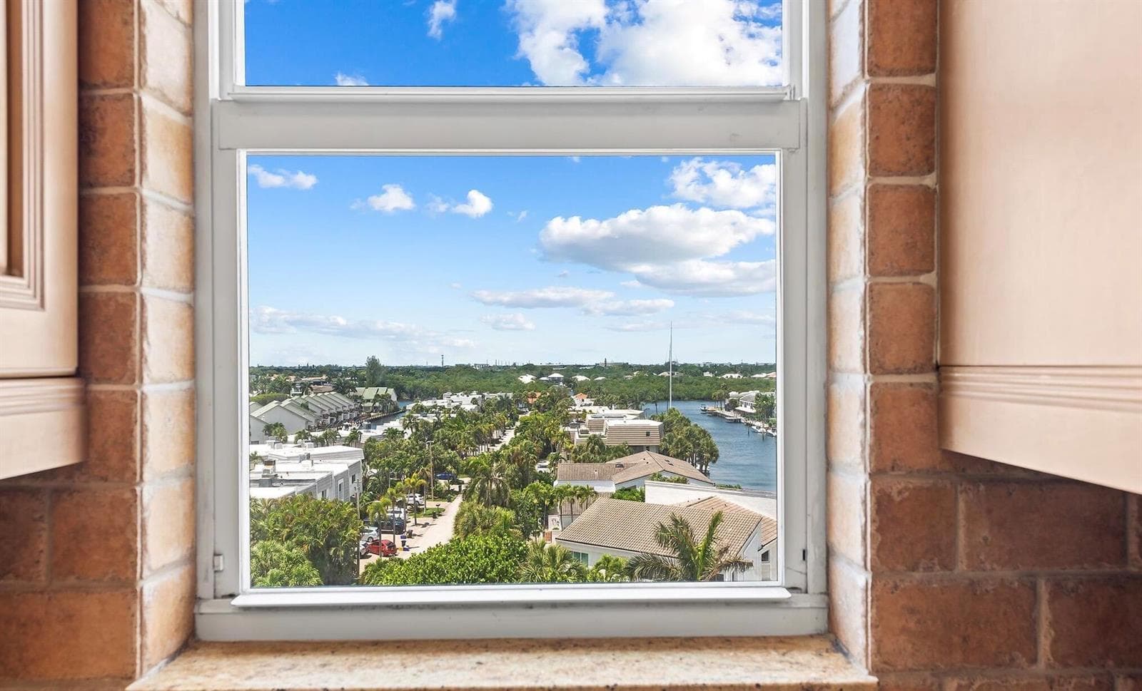 4511 S Ocean Boulevard 601 photo 14