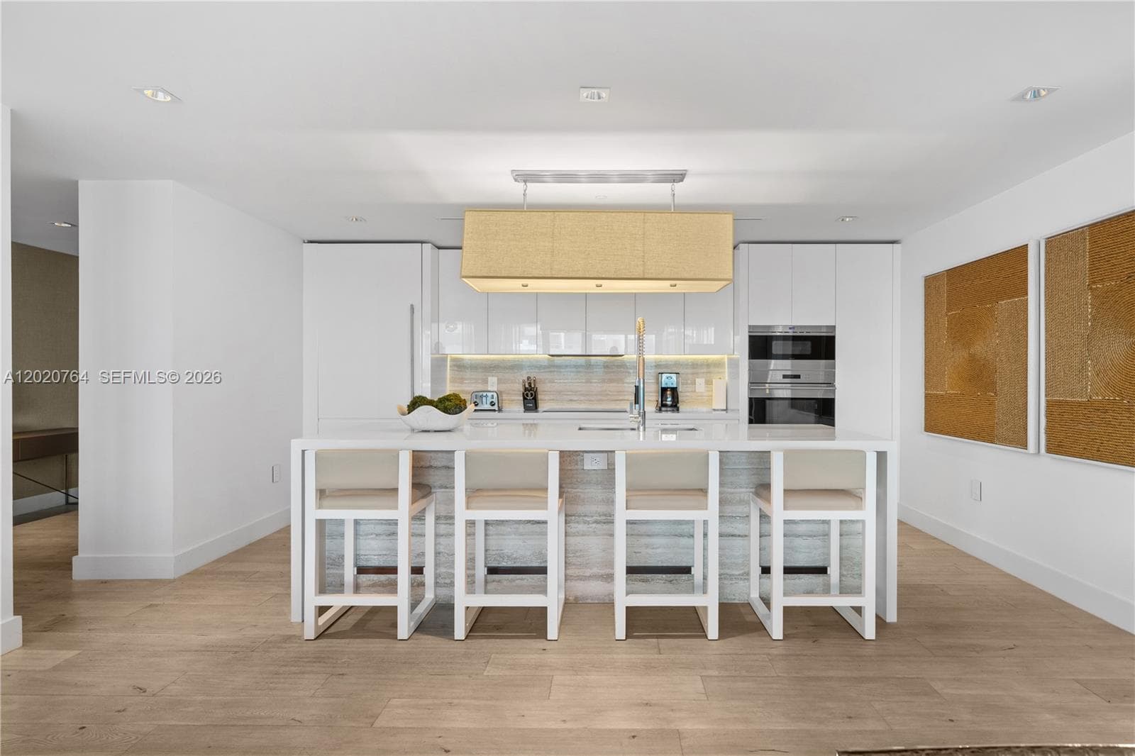 102 24th St PH-1706 photo 3