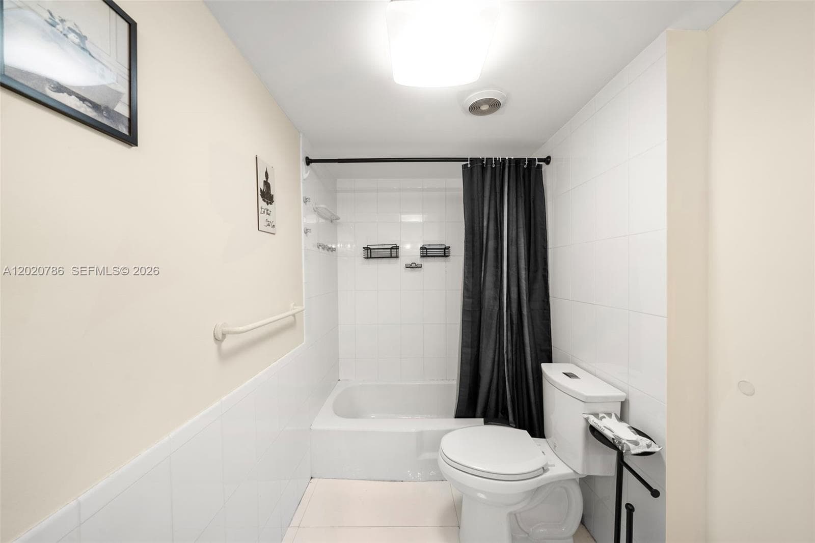 1330 NE 105th St 301 photo 11