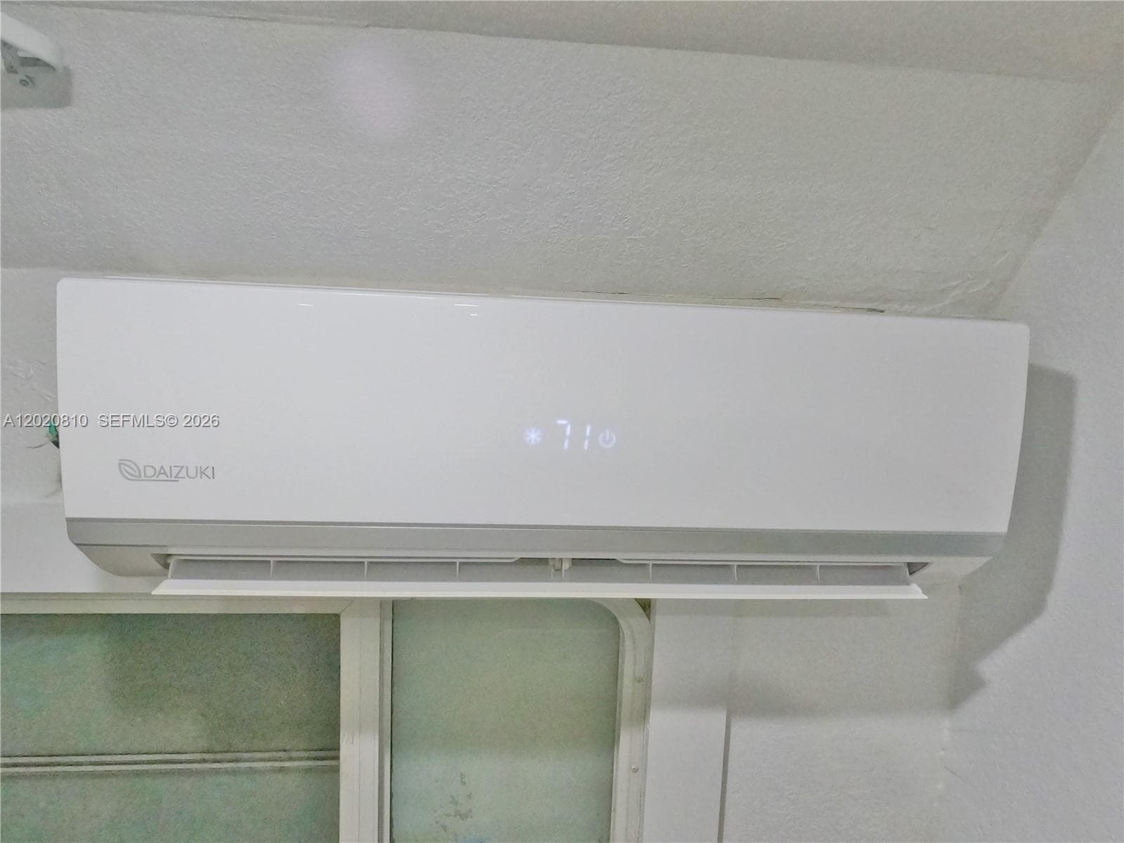 RV photo 9
