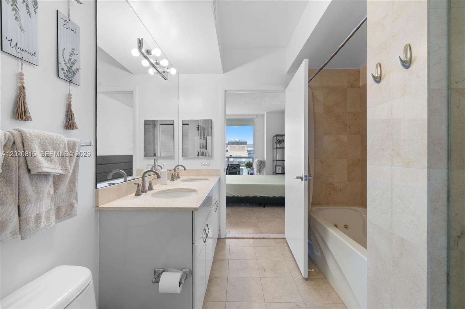 6365 Collins Ave 1909 photo 19