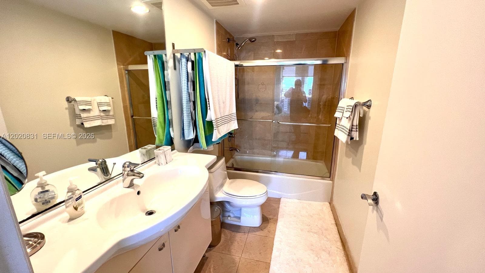 1830 S Ocean Dr 2204 photo 16