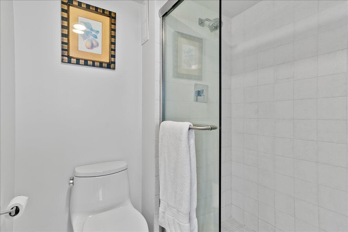 4511 S Ocean Boulevard 805 photo 20