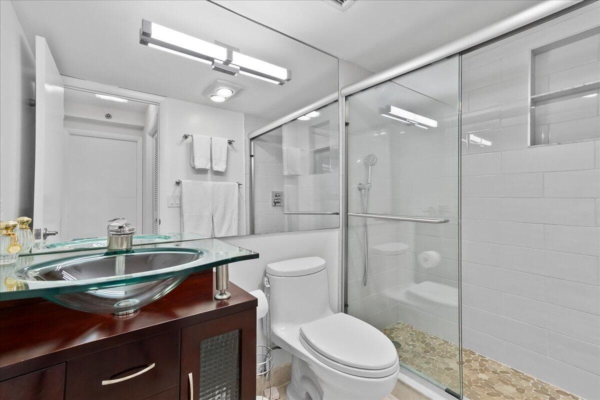 4511 S Ocean Boulevard 805 photo 15