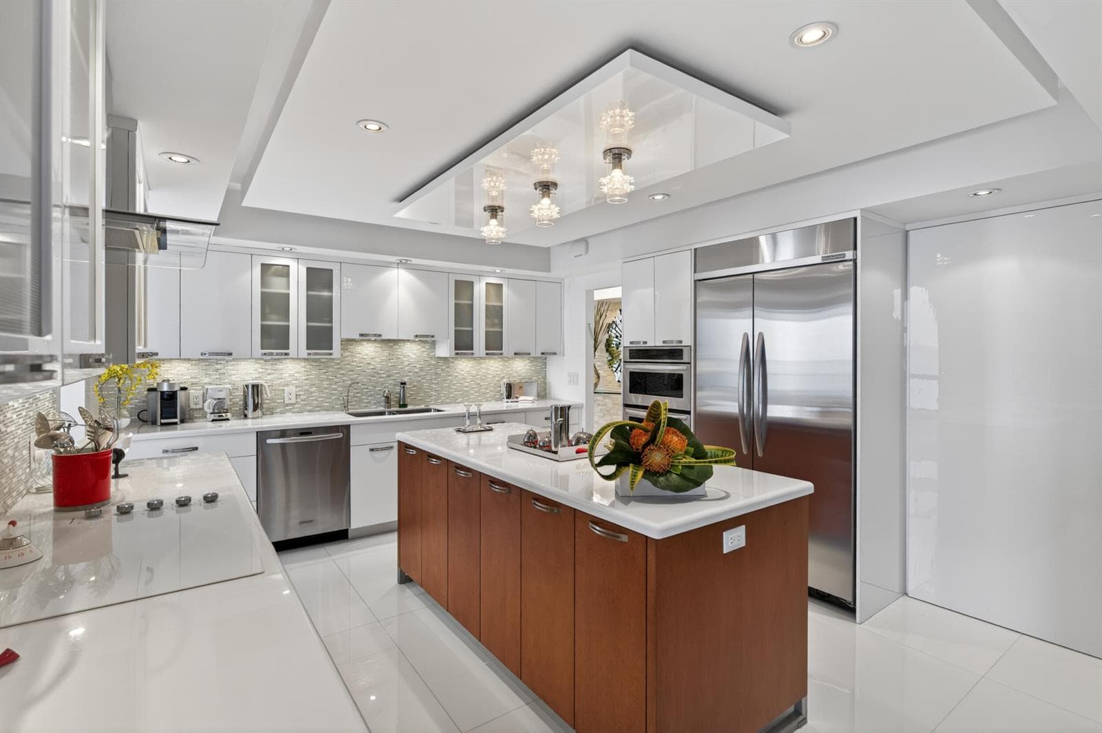 10155 Collins Avenue 1401 photo 13