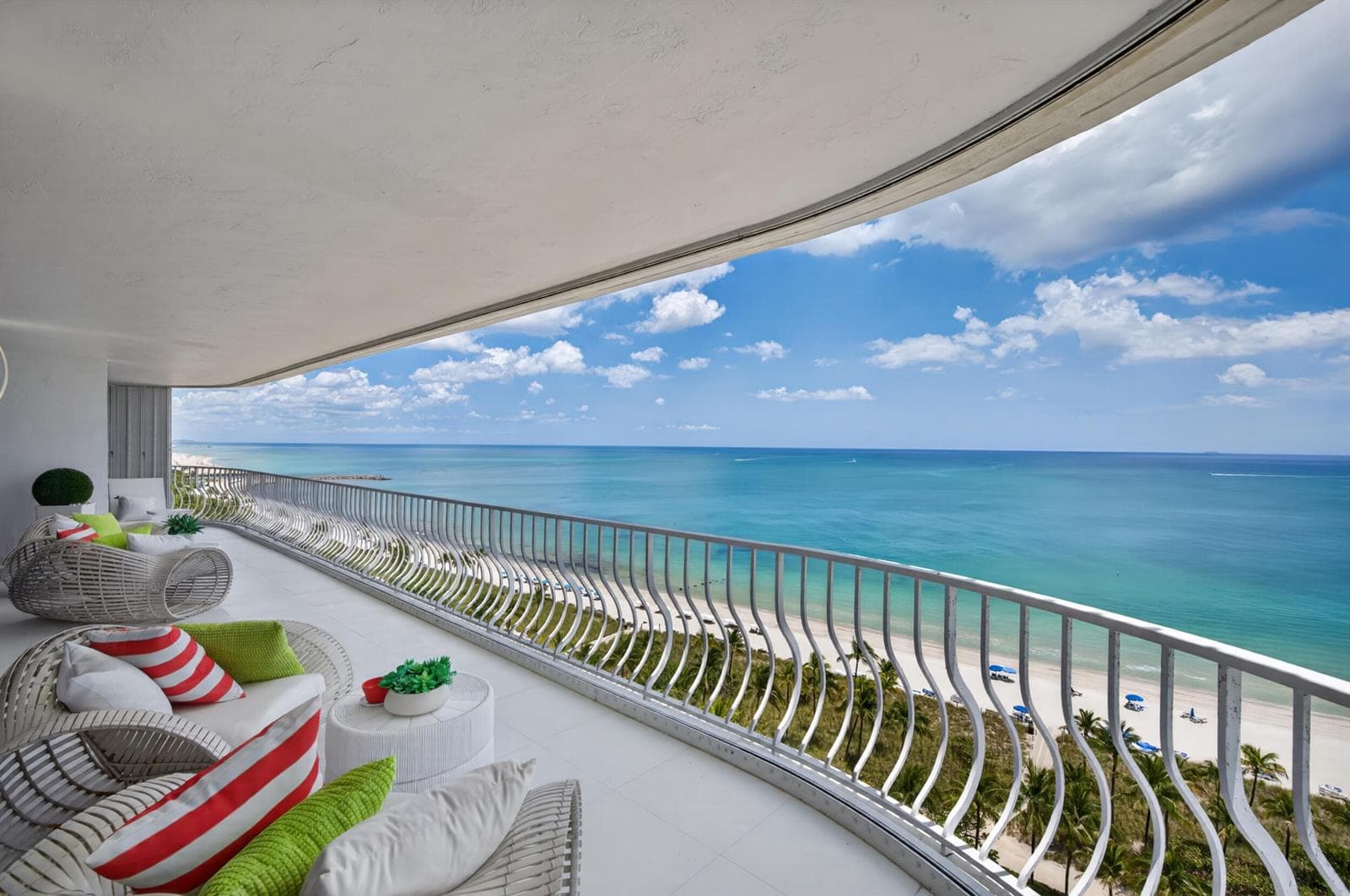 10155 Collins Avenue 1401 photo 5