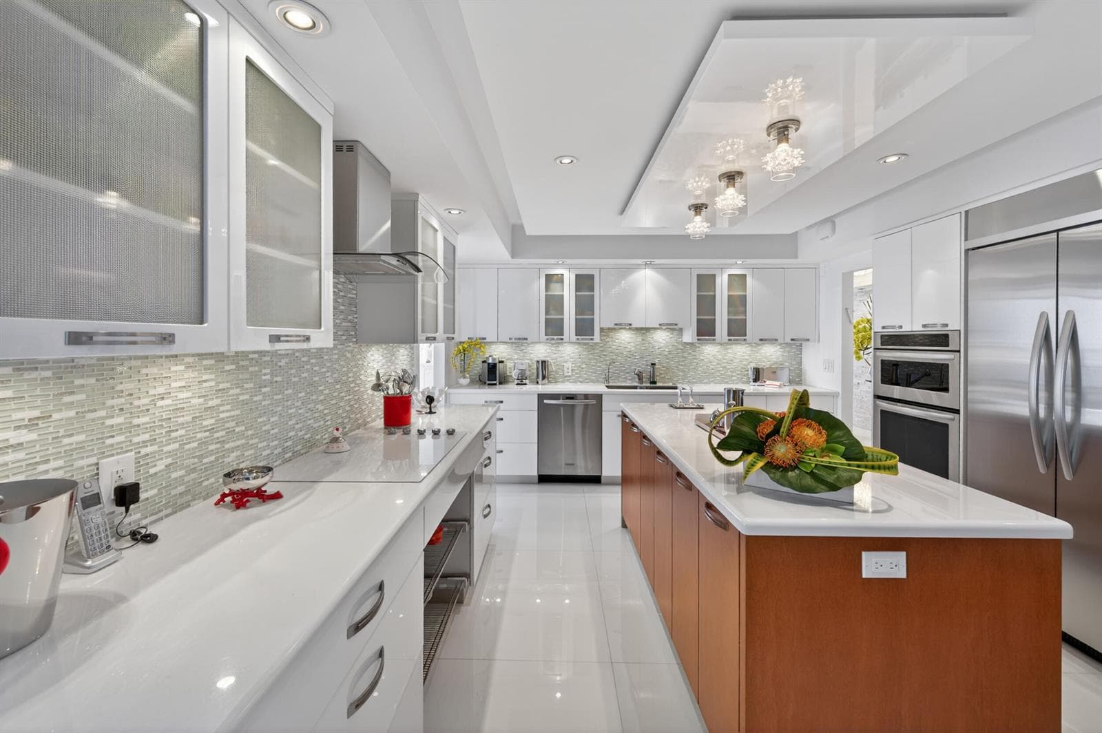 10155 Collins Avenue 1401 photo 14