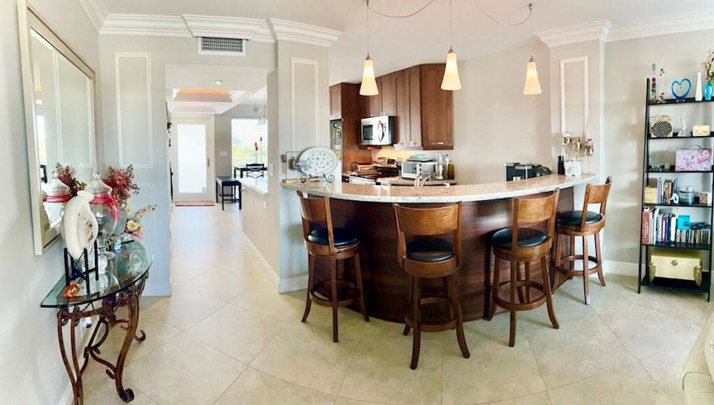2611 N Riverside Drive Apt 703 photo 7