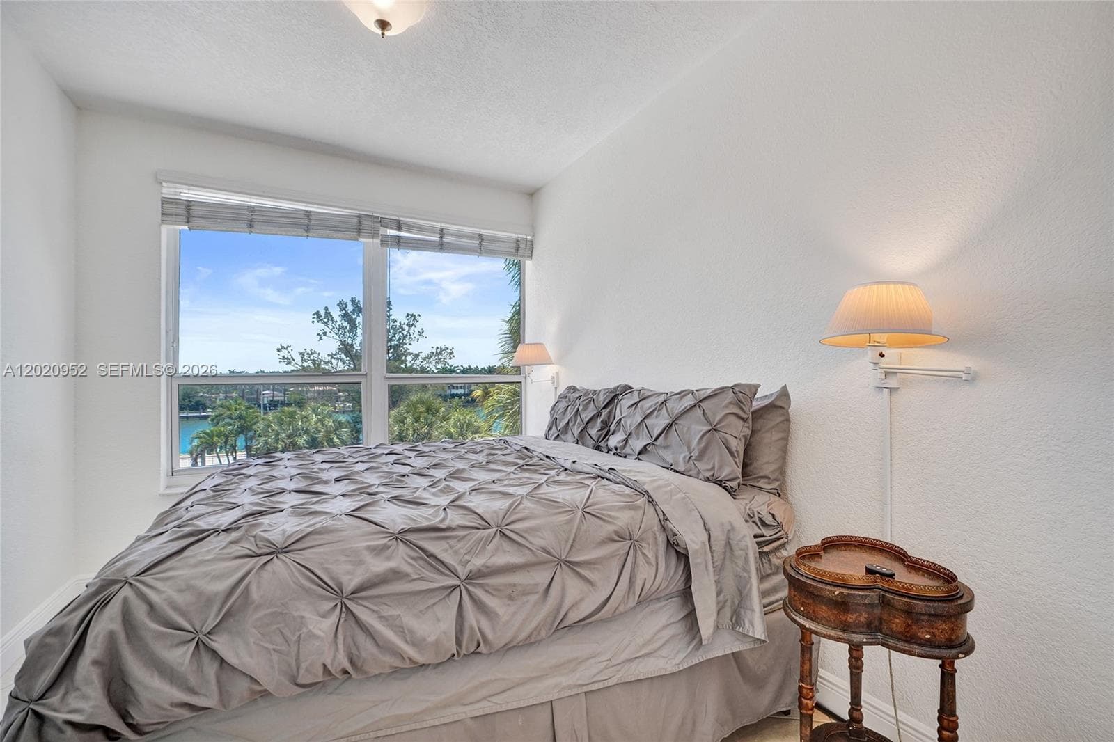4925 Collins Ave 3H photo 17