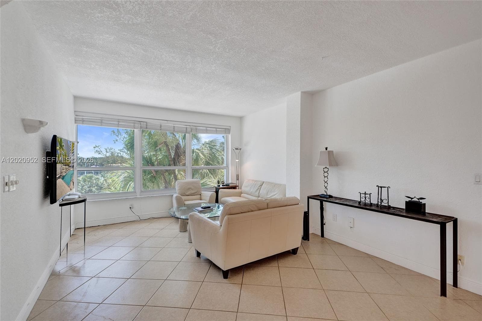 4925 Collins Ave 3H photo 8