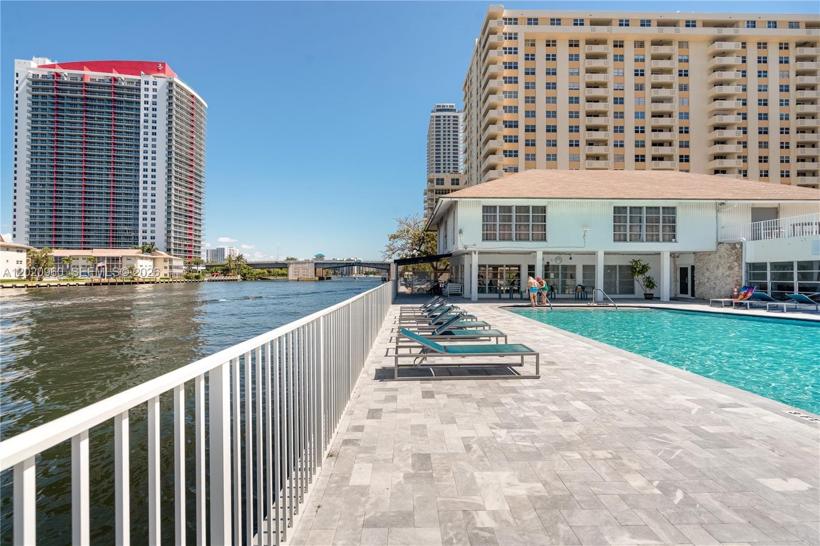 1849 Ocean Dr 305 photo 24