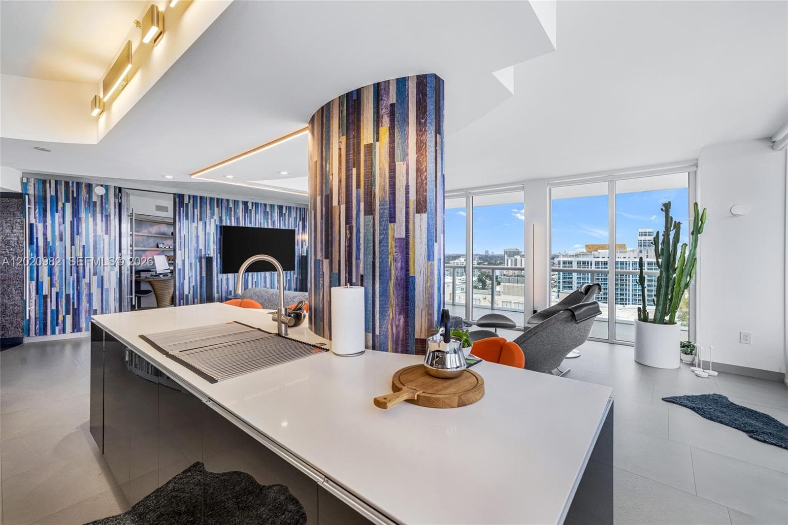 6365 Collins Ave 2301 photo 9
