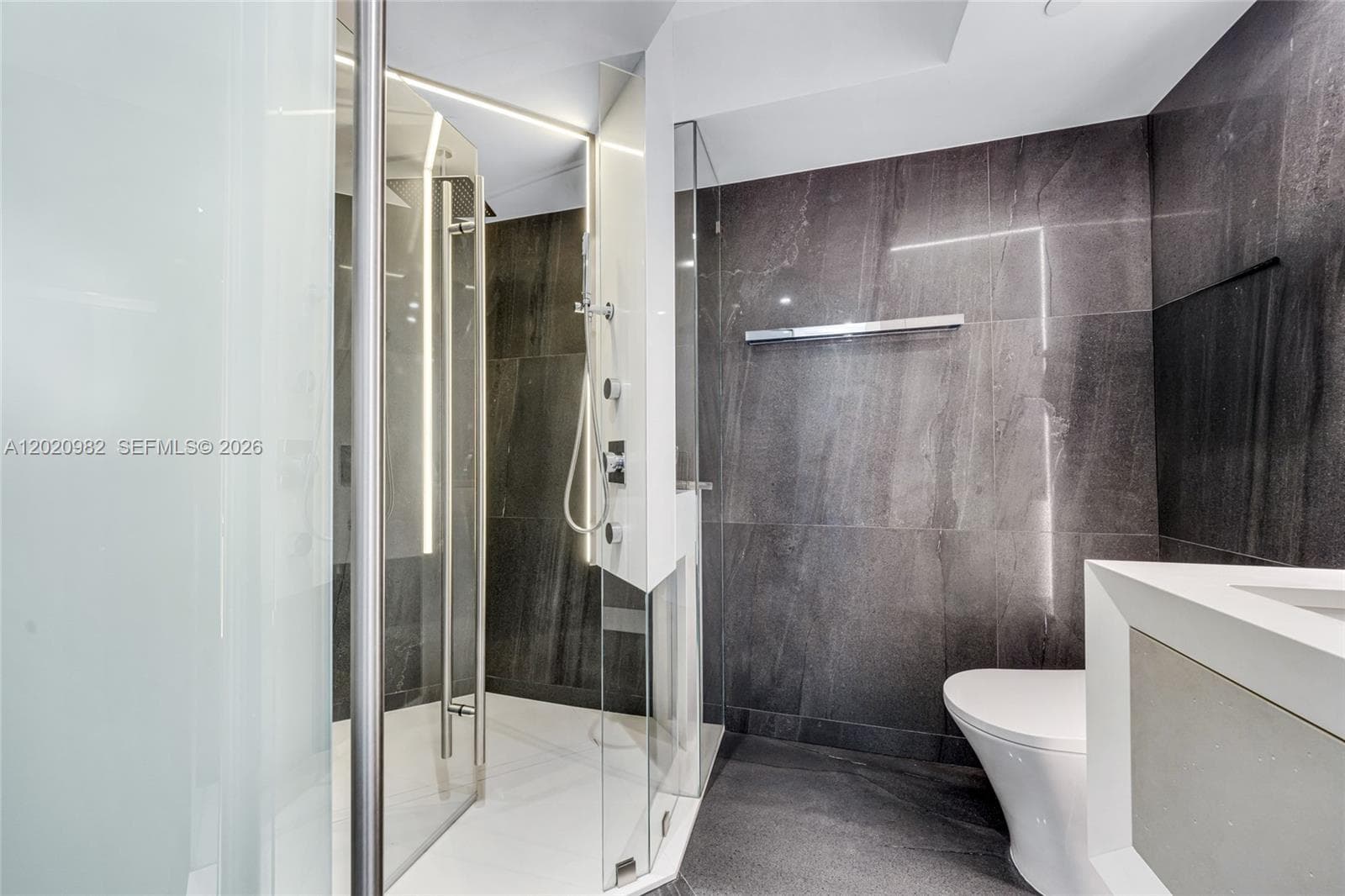 6365 Collins Ave 2301 photo 24