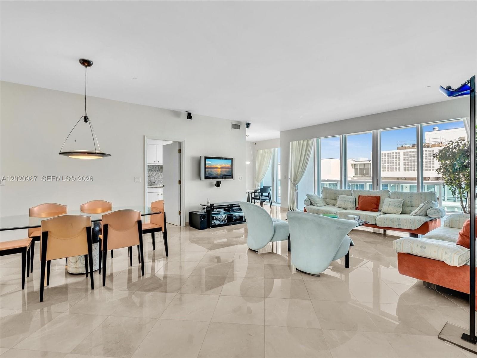 10101 Collins Ave 18C + CABANA photo 13