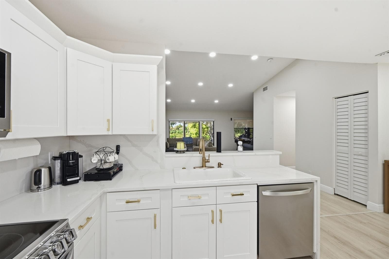 10775 Waterberry Drive photo 11
