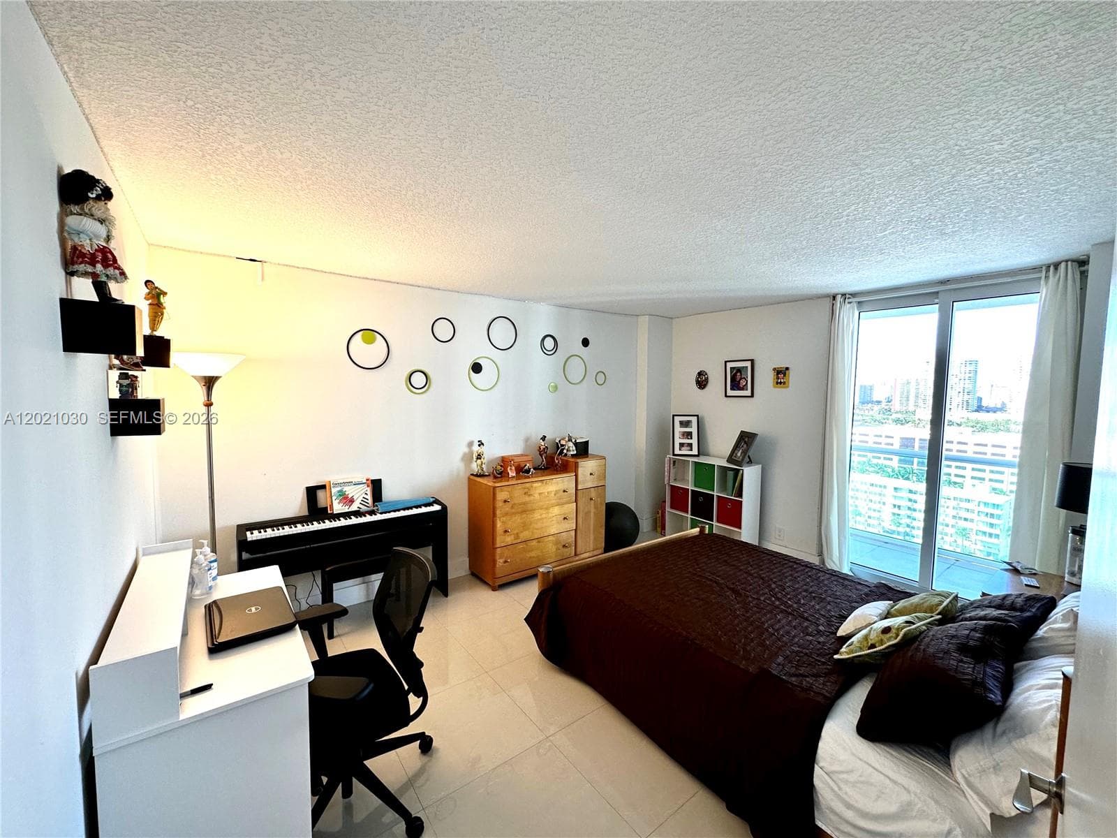 100 Bayview Dr 1729 photo 11