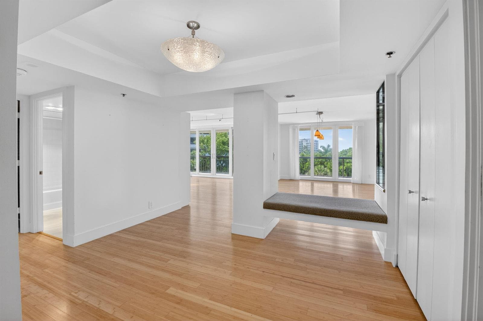 901 E Camino 4c photo 11